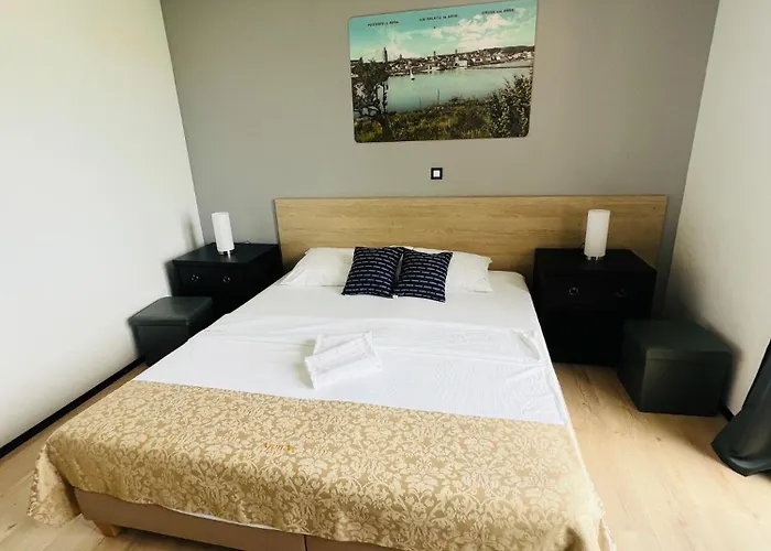 Arbia - Magdalena By The 4*