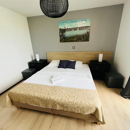 Arbia - Magdalena By The 4*